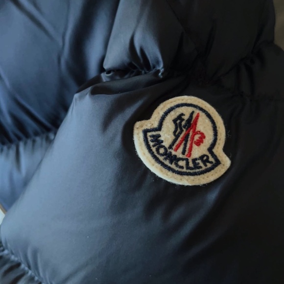 Never Worn Moncler - Picture 4 of 5